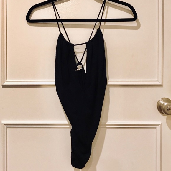 V-neck Urban Outfitters bodysuit - Picture 3 of 3